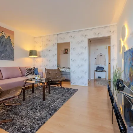 Apartment Sea & View With Balcony In Walkable Location