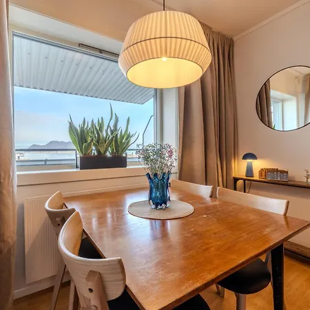 Sea & View With Balcony In Walkable Location Apartment