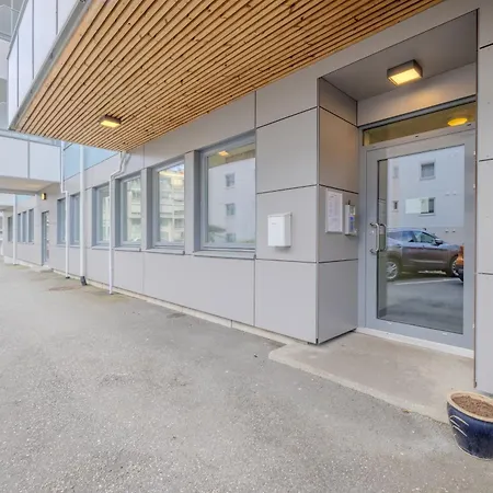 Sea & View With Balcony In Walkable Location Apartment *